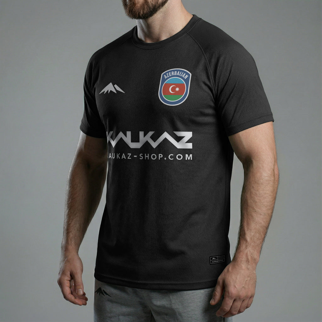 Noir / Black / Schwarz / Черный