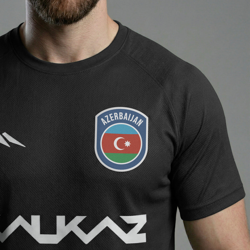 Noir / Black / Schwarz / Черный