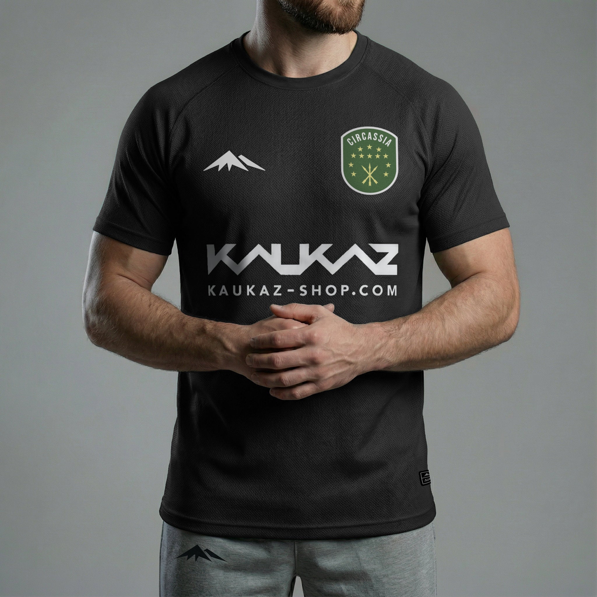 Noir / Black / Schwarz / Черный