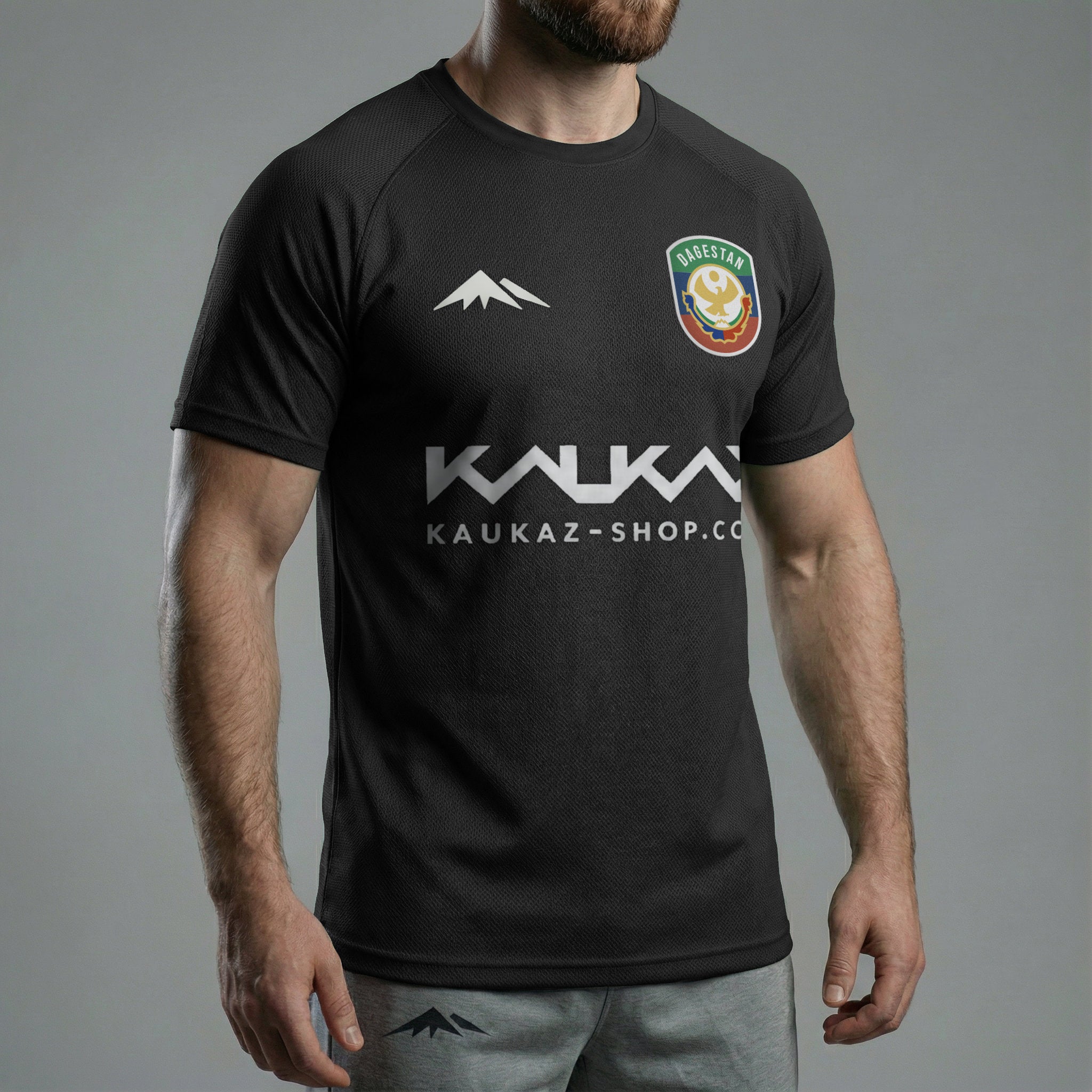 Noir / Black / Schwarz / Черный