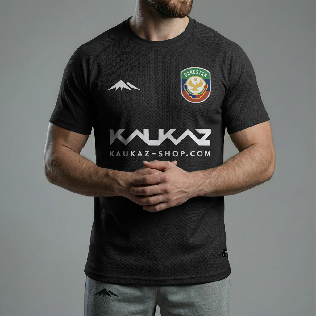 Noir / Black / Schwarz / Черный