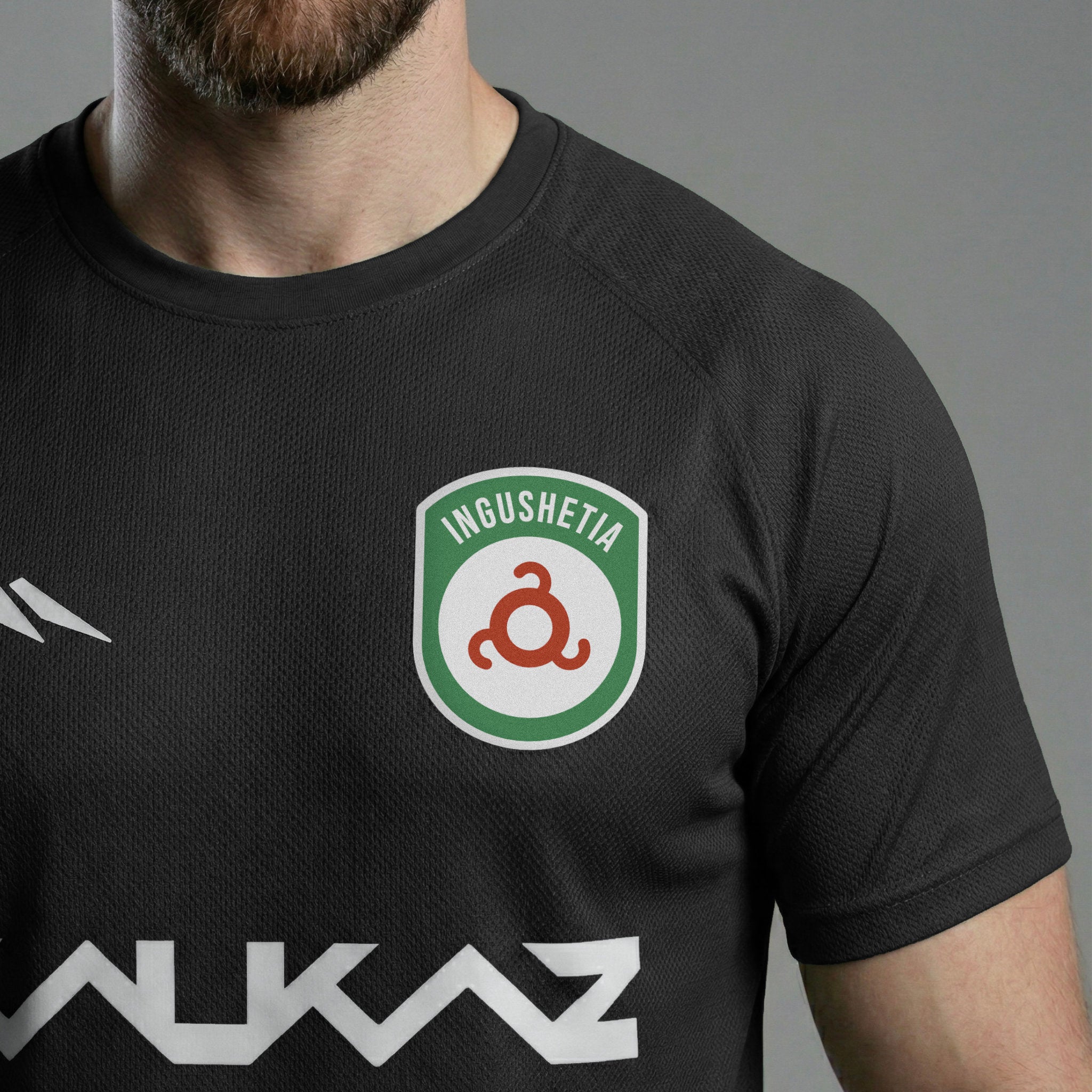 Noir / Black / Schwarz / Черный